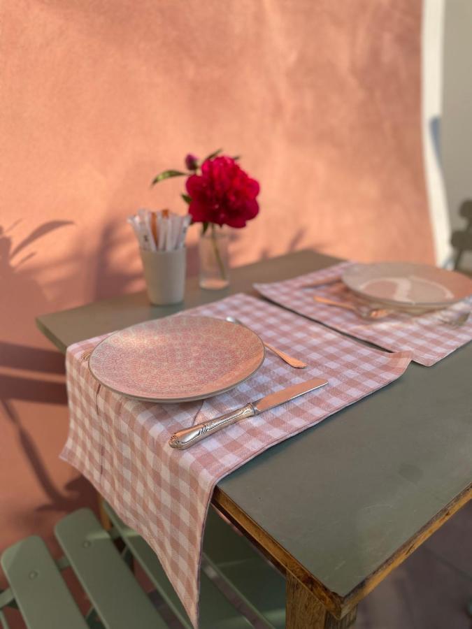 Ti Vengo A Cercare Bed & Breakfast Castellaro  Eksteriør bilde